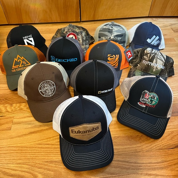 Bundle of 11 Mens hats all NEW or like new Outdoor Brands - Picture 1 of 4